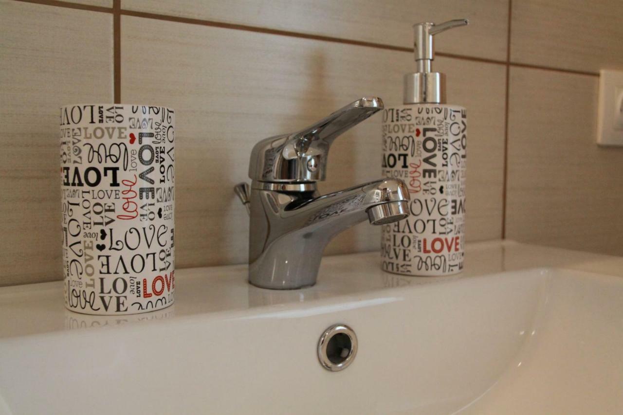 The New Studio Suite Near Akropolis Atene Esterno foto
